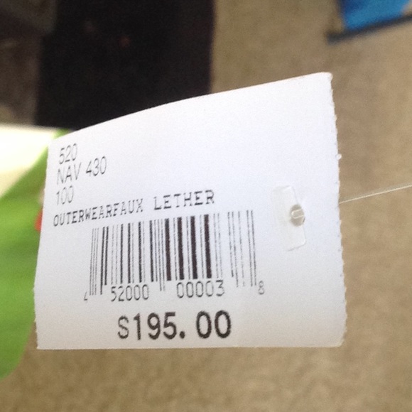 GUESS Faux leather moto jacket 💕 - Picture 5 of 10